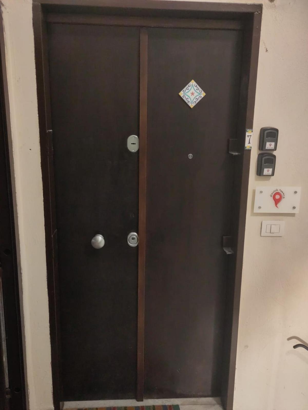 נאפולי Staicca Rooms מראה חיצוני תמונה